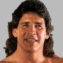 Merced Solis als Tito Santana