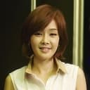 Kim Sun-young als Eun-hye (은혜)