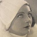 Dora Söderberg als Fortune Teller's Friend