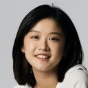 蔡墨含 als Bank Teller