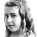 'Baby' Carmen De Rue als A Garrity Kid