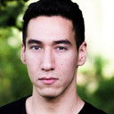 Bronson Cameron als Flashback Soldier