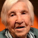 Esther Bejarano als Self