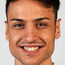 Simone Paciello als Simone Esposito