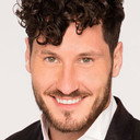 Val Chmerkovskiy als Ciro's Dancer