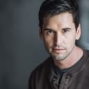 Matthew Graham als Stylist Souvage