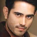 Gerald Anderson als Jake