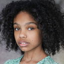 Maiya Eastmond als Young Miriam