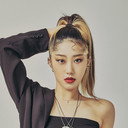 Yeojin als Self