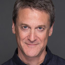 Daniel Libman als Dr. Clark