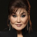 Nazpəri Dostəliyeva als 