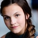 Aimee Lynne Johnson als Little Jo