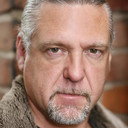 Greg Patmore als Arthur