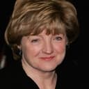 Julia McKenzie als The Queen Mother