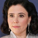 Alex Borstein als Milwaukee Mom with Photo
