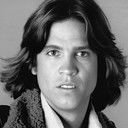 Kevin Brophy als John Younger