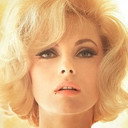 Virna Lisi als Self (archive footage)