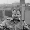 Jukka Sipilä als Kersantti Rahikainen, kenraalin autonkuljettaja, alias Popovitš