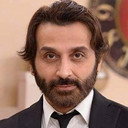 Faisal Rehman als Asfand Jehangir