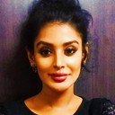 Preethi Kitchappan als Dr. Renuka Devi