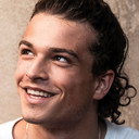 Leo Gassmann als Flavio