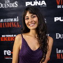 Raquel Guzmán als La Viuda