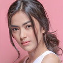 Gita Sucia als Ratna