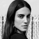 Luisa Moraes als Victoria Raymond