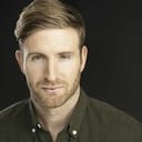 Ryan S Williams als Peter Jones