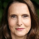 Kitty Martin als C.W.