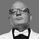 Len Olson als Luther