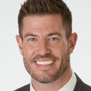 Jesse Palmer als Self - Host