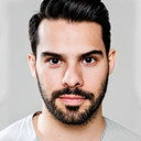 Martin Belmana als Charlie