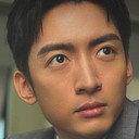 譚坤倫 als CID Officer