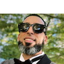 Hector L. Rodriguez als Luis Gomez