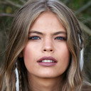 Flavia Hojda als Ana