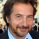 Édouard Baer als Gino - le braqueur