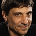 Eduardo Bueno als Self