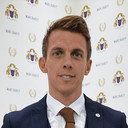 Stephen Warnock als Self