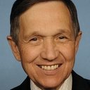 Dennis Kucinich als Self - Politician (archive footage)