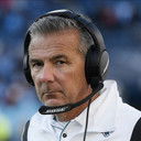 Urban Meyer als Self