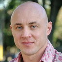 Vladimir Sizov als Dimitri's Bodyguard