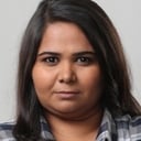Sumukhi Suresh als Keertana