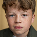 Charlie Hodson-Prior als Archie