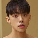 감동민 als Lee Dong-min