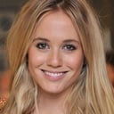 Florence Brudenell-Bruce als Young Bank Lady