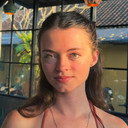Isabella Meyer als Lania'Keia