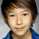 Lukas Engel als George