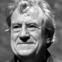 Terry Jones als Scientist Alien (voice) / Van Driver