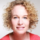Lauren Steyn als Norms Patron